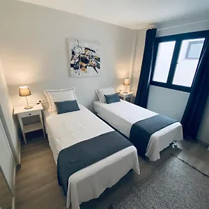 https://apartamento-de-obra-nueva-cerca-de-la-playa.tenerifehoteles.net