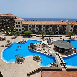 https://bonito-apartamento-con-piscina.tenerifehoteles.net